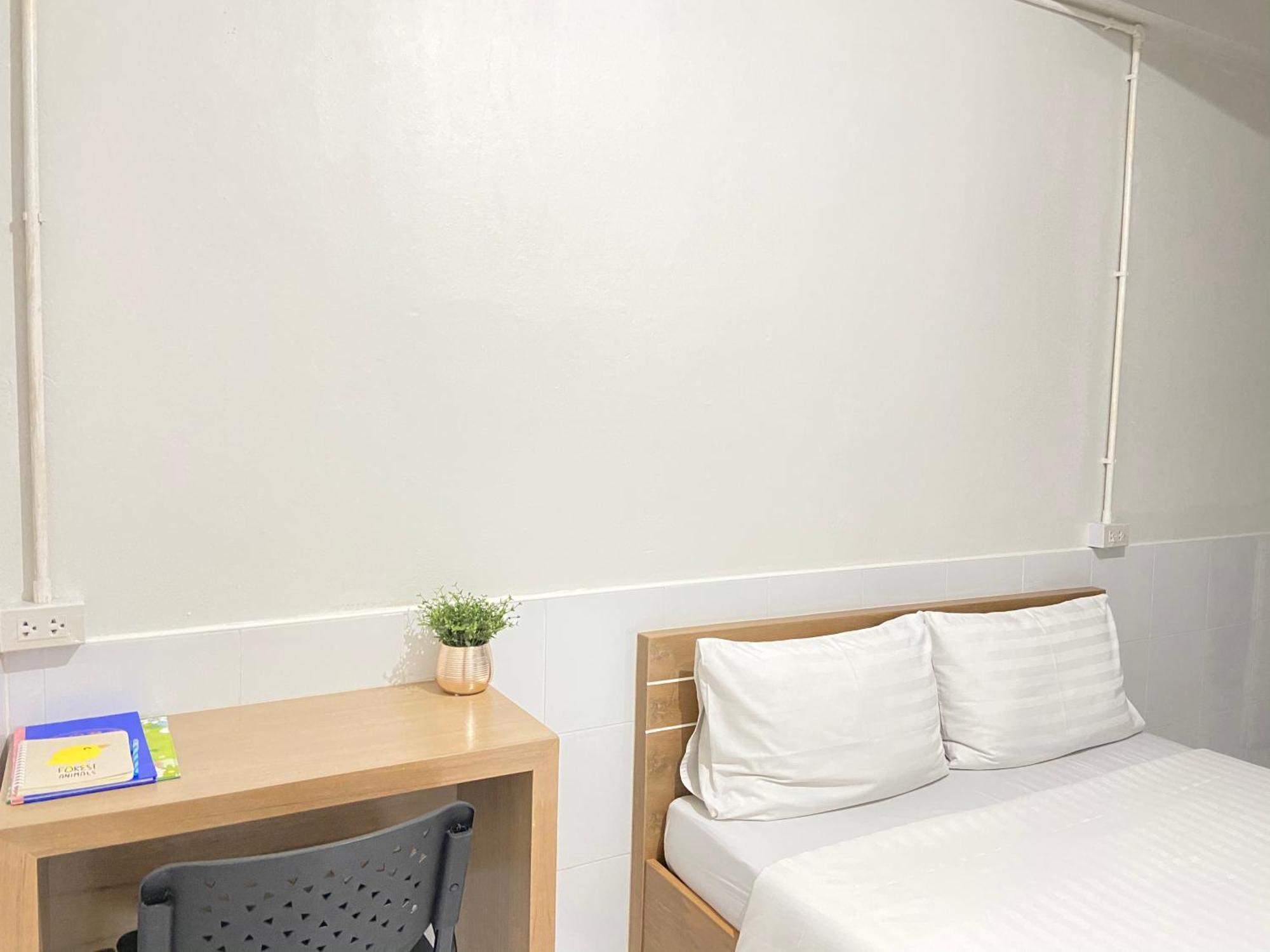 Ze Residence Ram Intra Bangkok Exterior photo