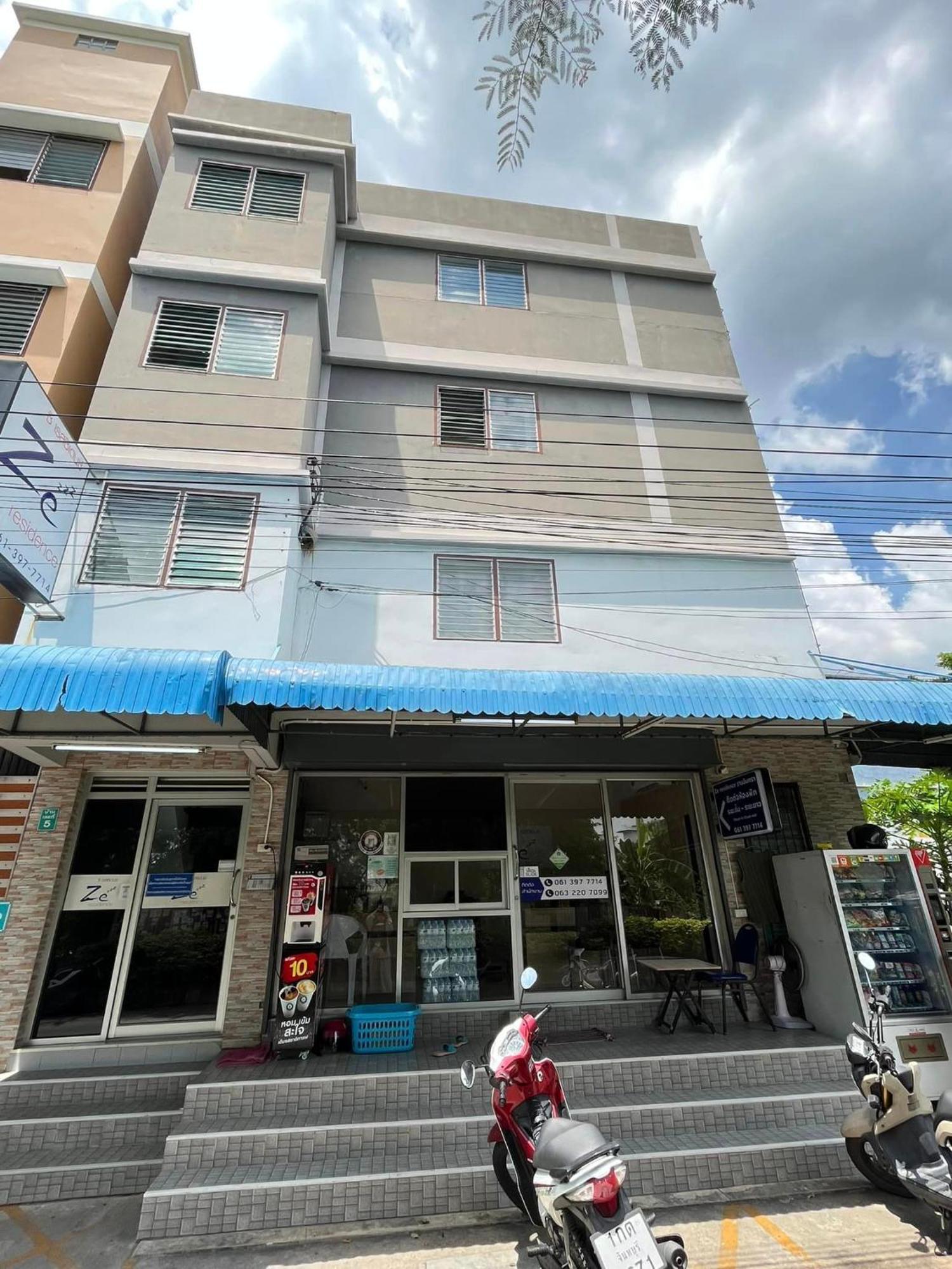Ze Residence Ram Intra Bangkok Exterior photo